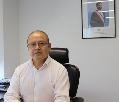 Profesor del MEE es ratificado como Secretario Ejecutivo de la CNE